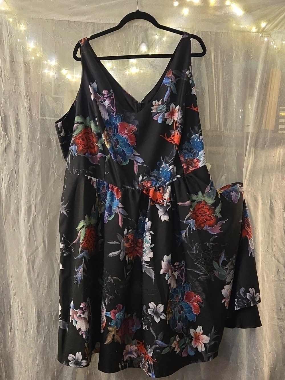 Moody, Classy Cocktail Dress